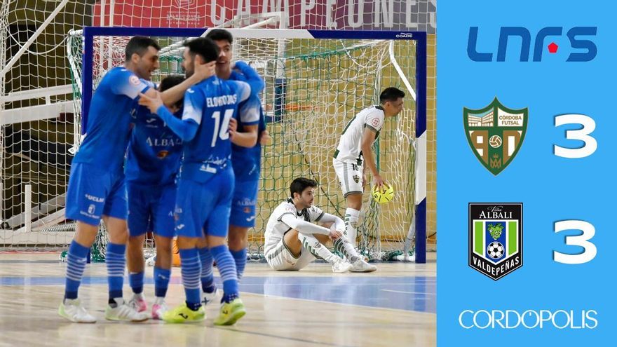 La falta de acierto deja sin triunfo al Córdoba Patrimonio ante Valdepeñas