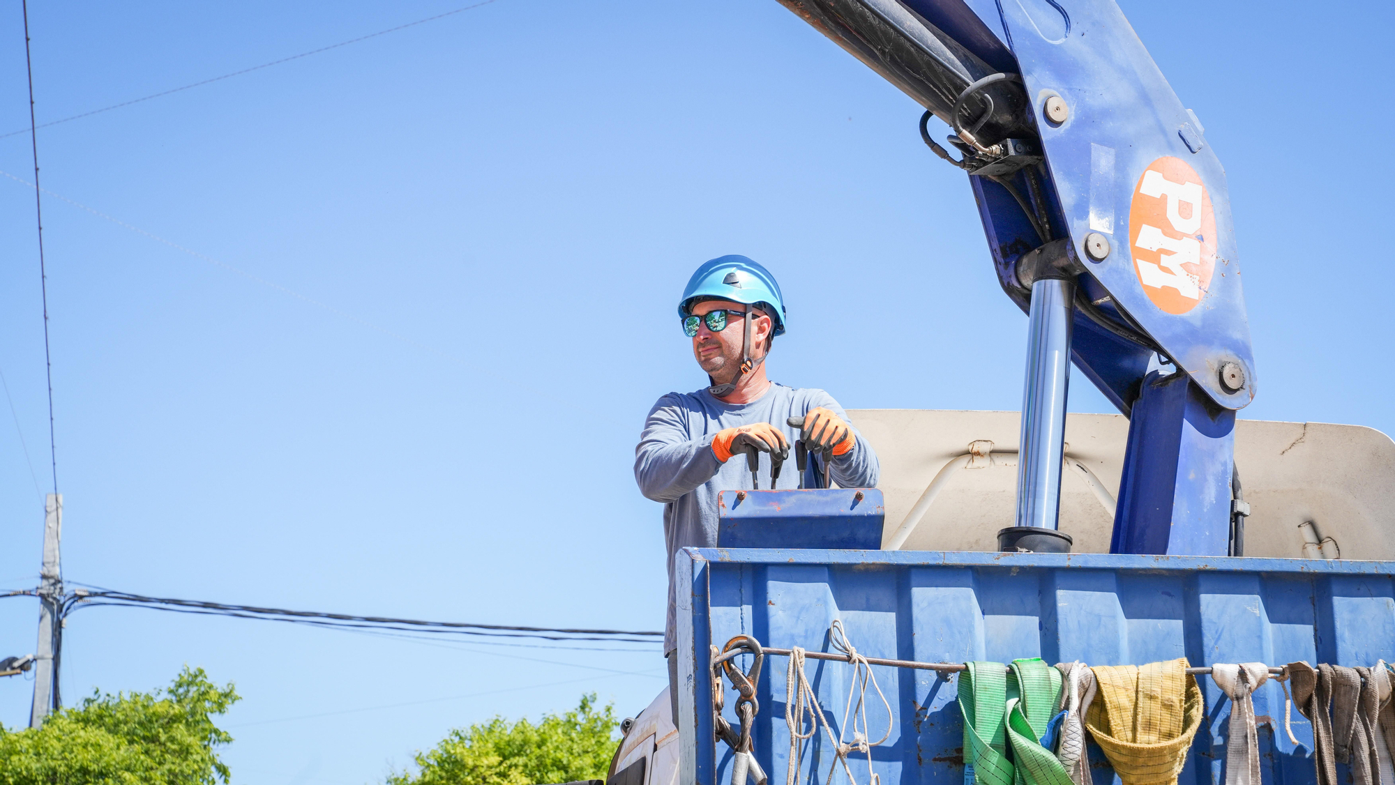 Montaje de toldos de la feria de Córdoba
