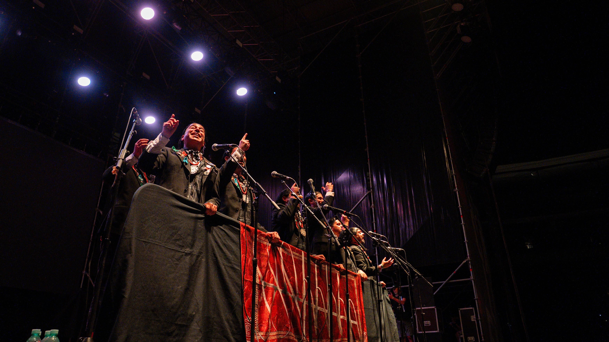 El concierto de la chirigota del Bizcocho en la plaza de toros