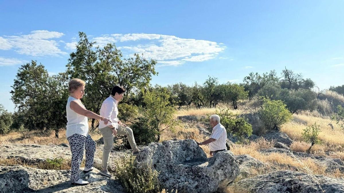 Fuente-Tójar pide a la Junta información sobre la declaración BIC del Cerro de las Cabezas tras un año de espera