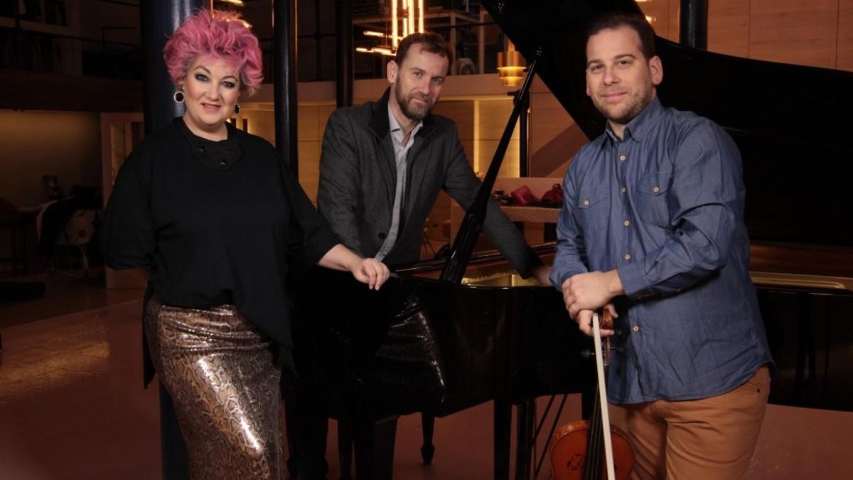 El trío Spleen está formado por Marina Pardo, Rubén Menéndez y Miguel Huertas.