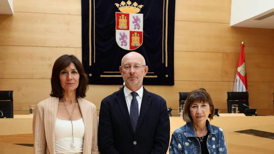 Vox mete a tres procuradores como altos cargos de la Junta de Castilla y León y el exconsejero Veganzones vuelve al parlamento