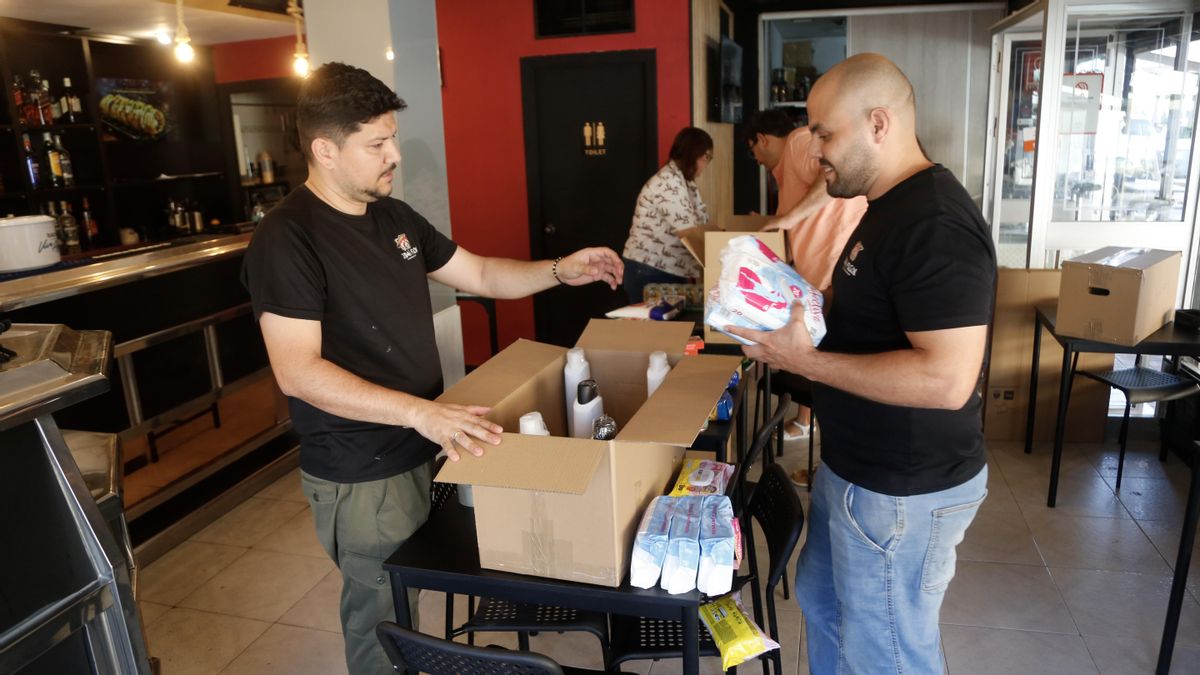 Venezolanos de Córdoba se organizan para recoger ayuda humanitaria
