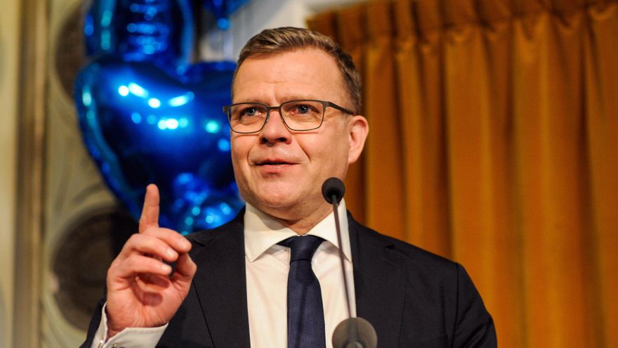 El líder del partido conservador finlandés, Petteri Orpo, durante la jornada electoral del 2 de abril en Helsinki.