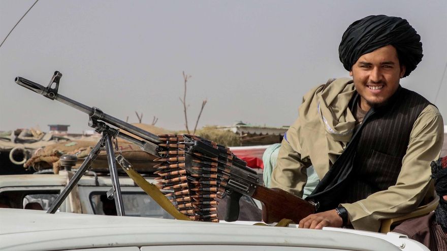 Gimnasios, helados y coches de choque: ¿han cambiado realmente los talibanes en 20 años?