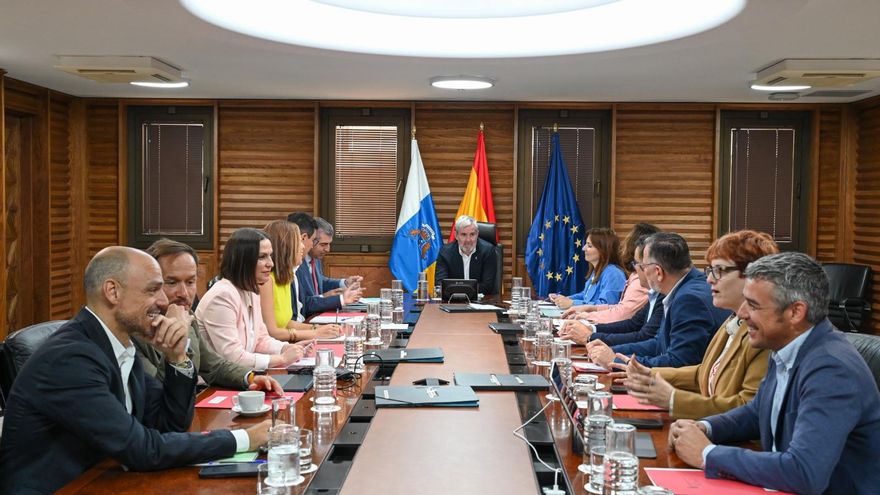 El Gobierno de Canarias modificará la autorización del teletrabajo para los empleados públicos