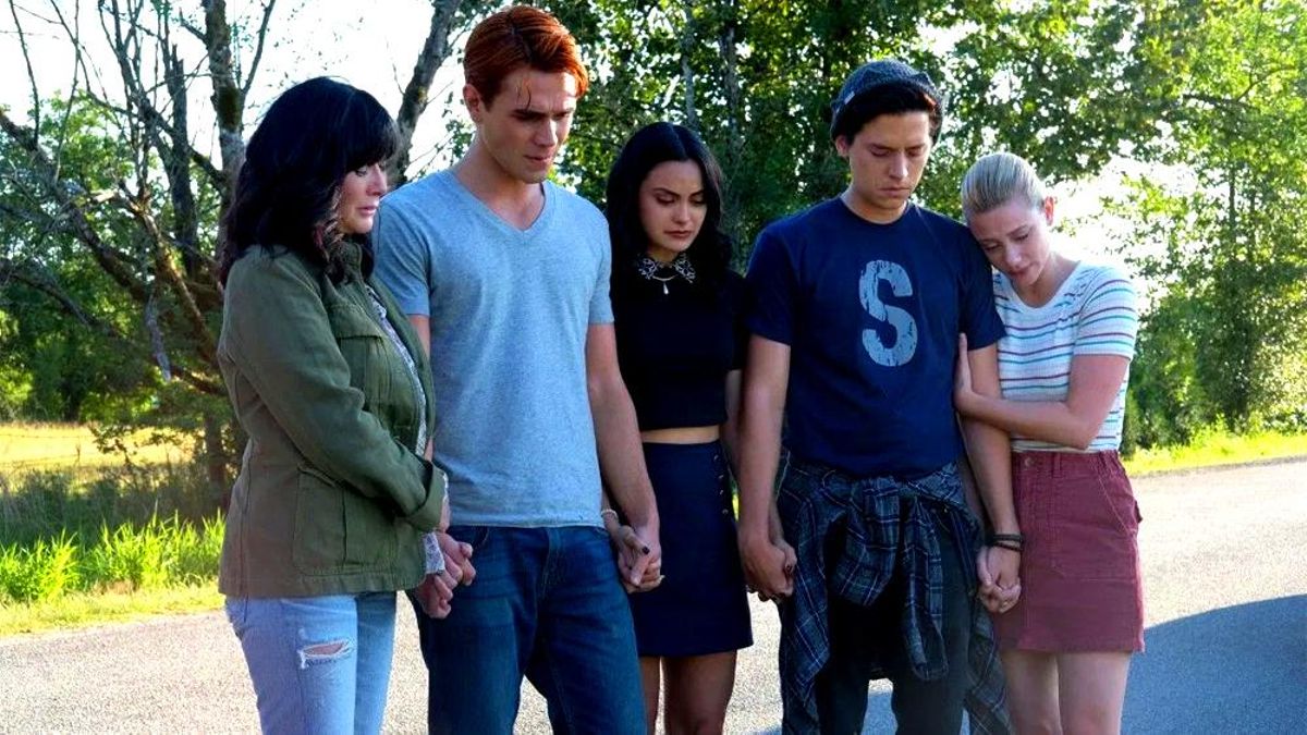 'Riverdale' adelanta el final de su temporada 4 y se queda sin los tres últimos capítulos