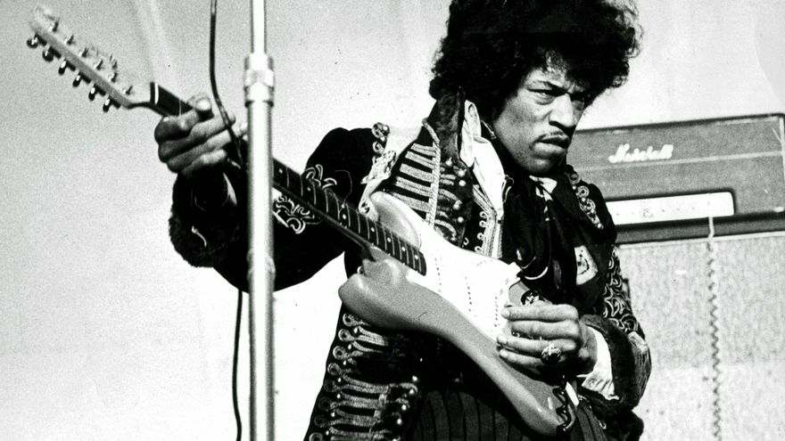 Jimi Hendrix, más allá del 'showman' que tocaba la guitarra con los dientes
