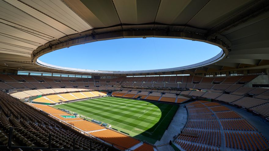 Interior del estadio de la Cartuja, remodelado para la Eurocopa de 2020.