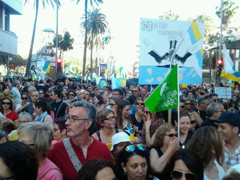 petroleo las palmas 2.jpg