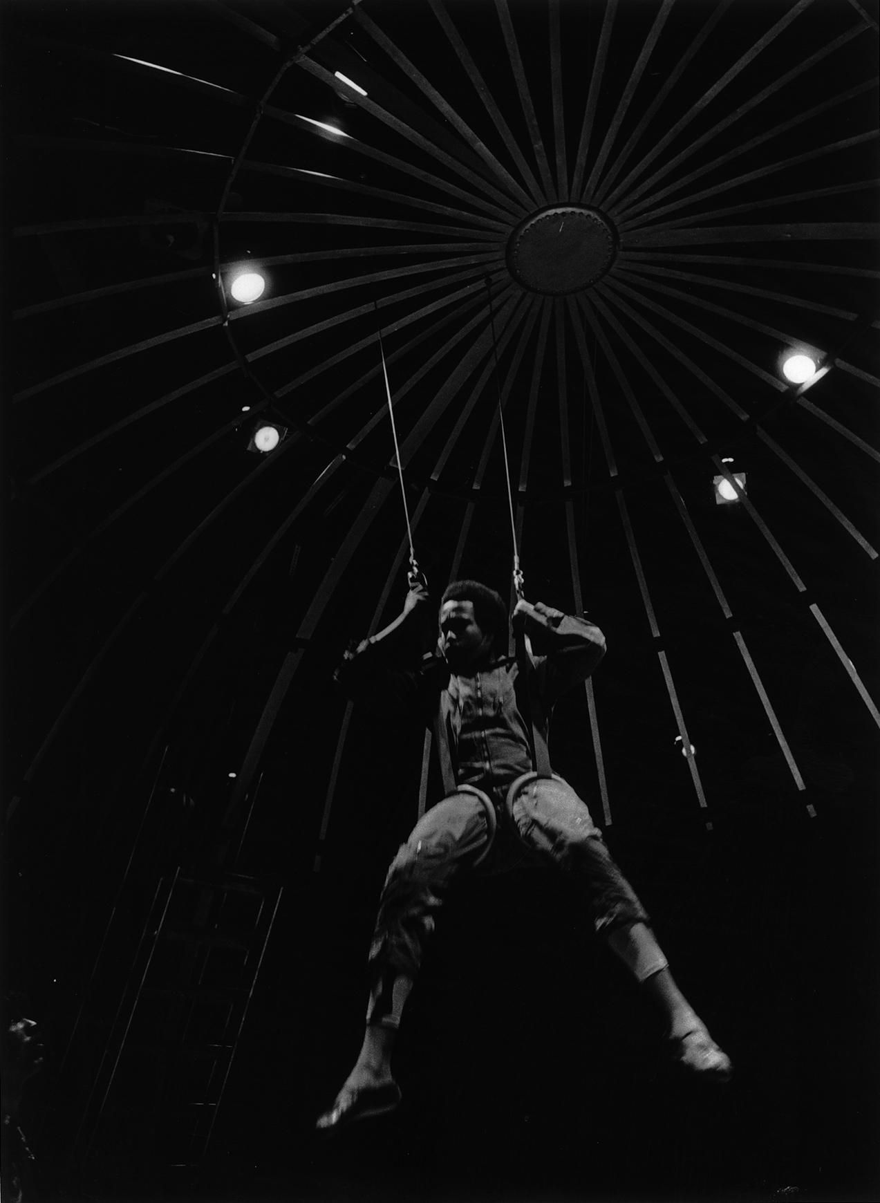 Representación de 'El hombre y la mosca', de José Ruibal, en 1971 en Estados Unidos