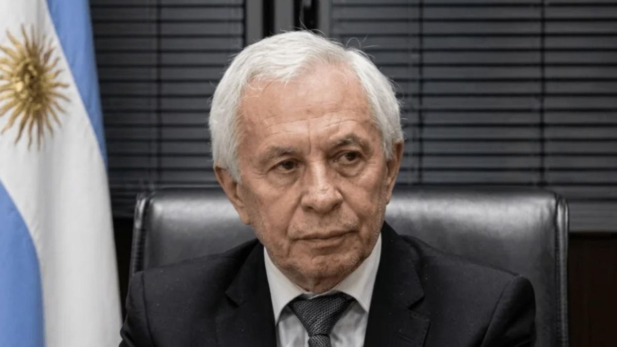 Víctor Pesino quiere seguir en el cargo en la Cámara del Trabajo hasta los 80 años.