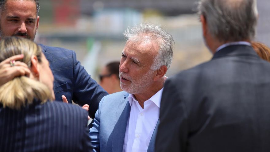 Ángel Víctor Torres critica las “excusas infantiles” del PP y busca fórmulas para “no dar la espalda” a los menores migrantes