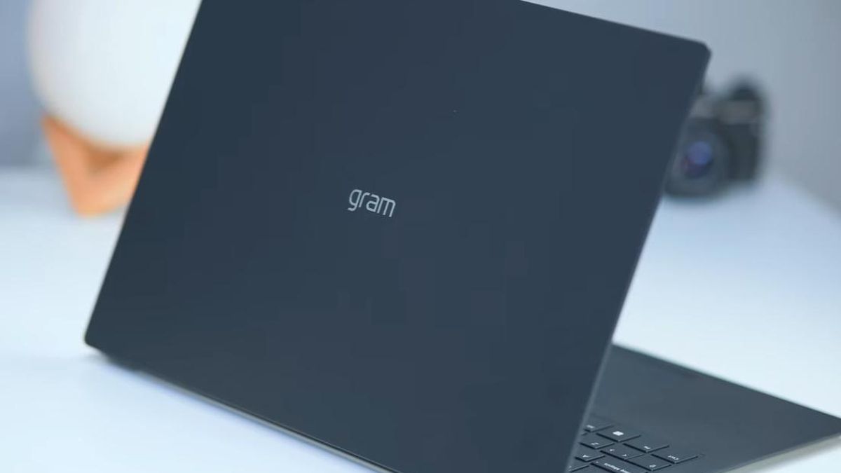 Materiales ultralivianos en notebooks: los avances que están haciendo a las portátiles más livianas (sin perder robustez)