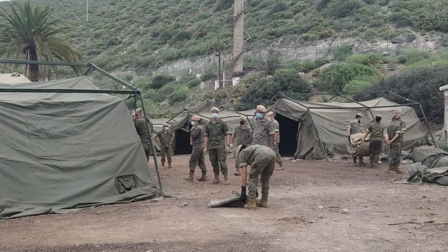 El campamento para migrantes levantado por el Ejército de Tierra en Barranco Seco