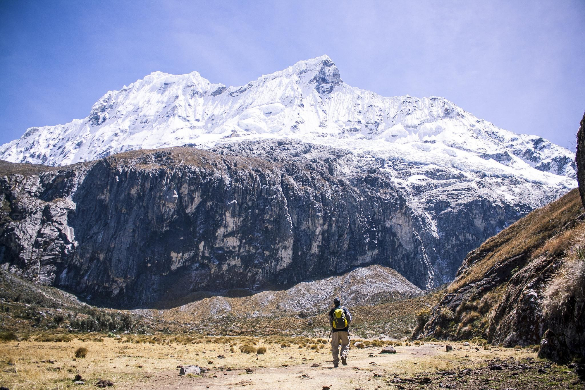Cimas por encima de los 6.000 metros. La Cordillera Blanca es la más alta de los trópicos.