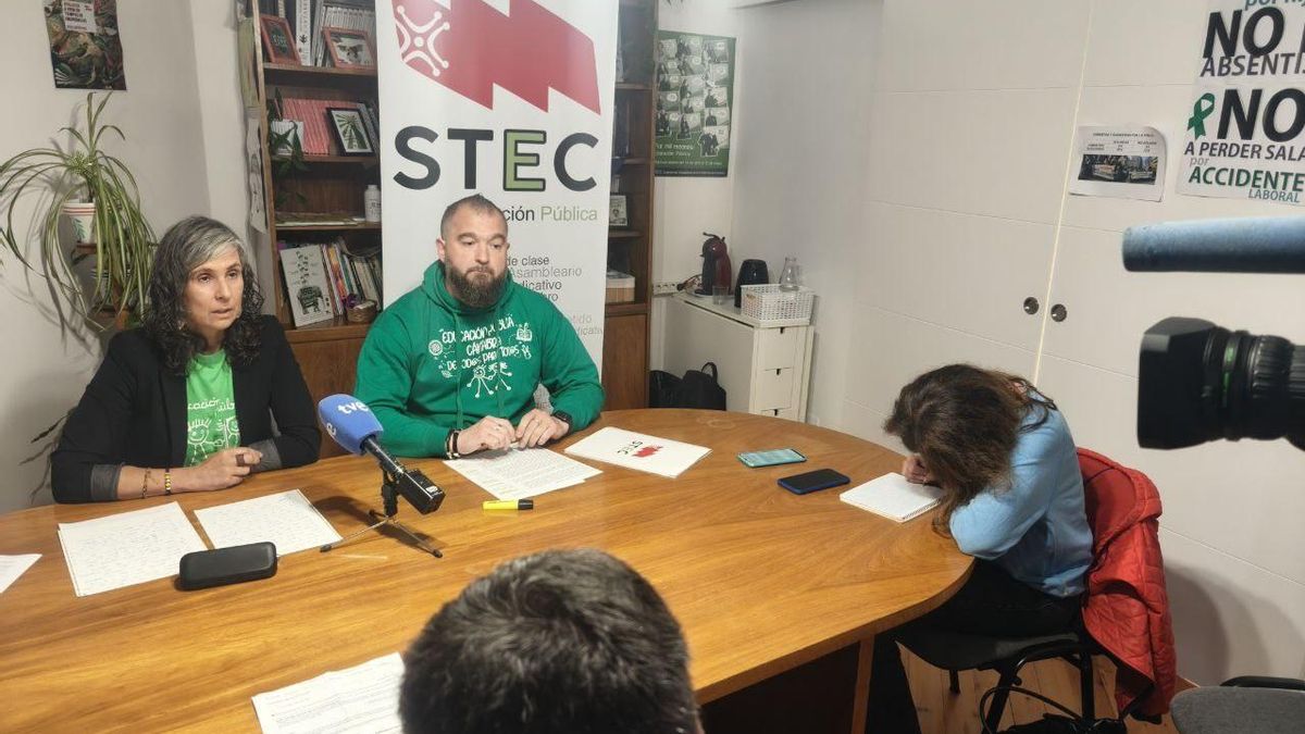 Rueda de prensa del STEC