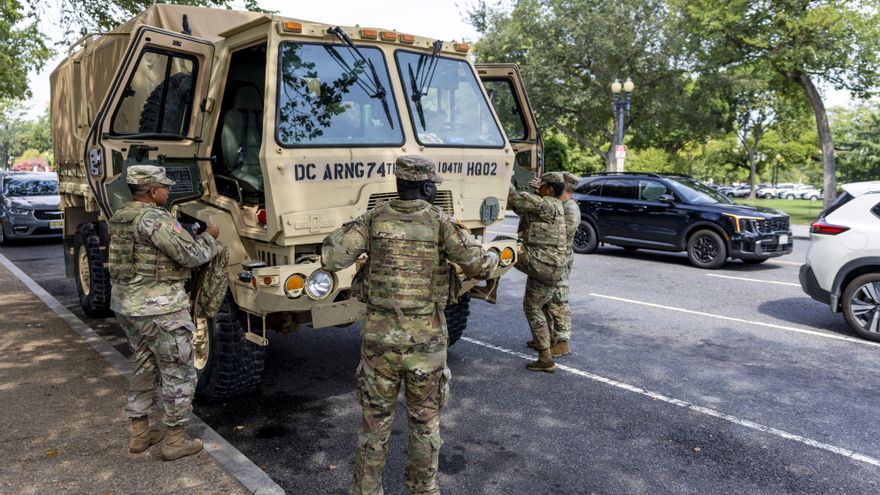 Trump dice que no siguió todas las reglas para imponer el orden federal en Washington