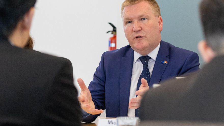 Archivo - El comisario de Democracia, Justicia y Estado de derecho, Michael McGrath, en una imagen de archivo.