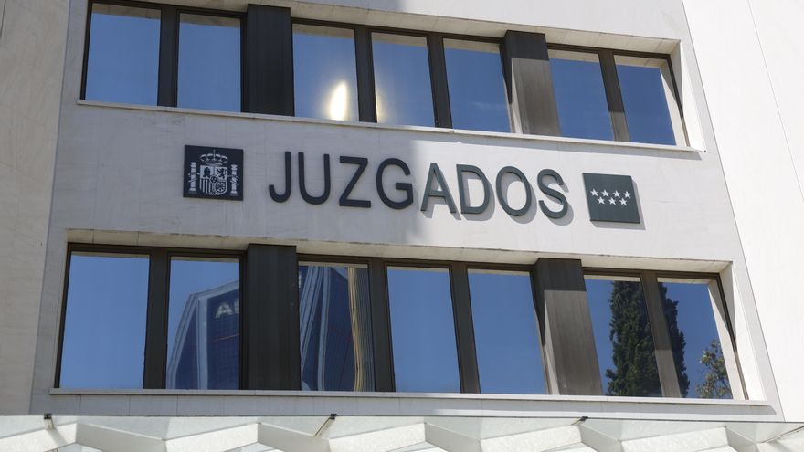 El juez Peinado rechaza que Bolaños declare por escrito en la causa de Begoña Gómez