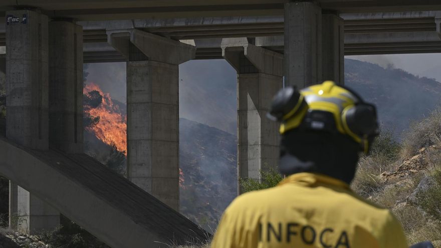 El incendio mortal de Almería sorprende a la Junta con retenes "incompletos": "Avisamos desde hace tiempo"