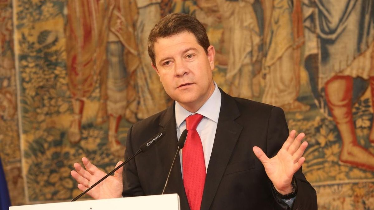 Page dice que, si Rajoy va a la investidura con más apoyos, el PSOE puede analizar su posición "con otro sosiego"