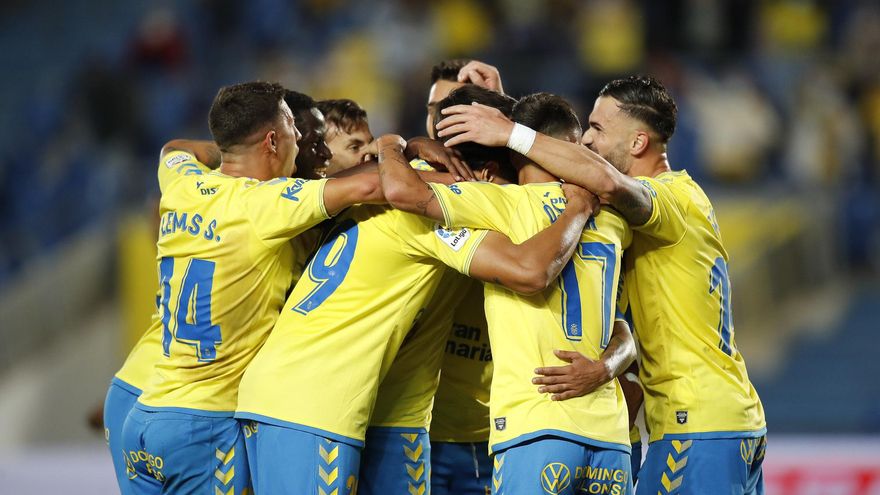 La UD Las Palmas presenta su candidatura al 'play-off' de ascenso