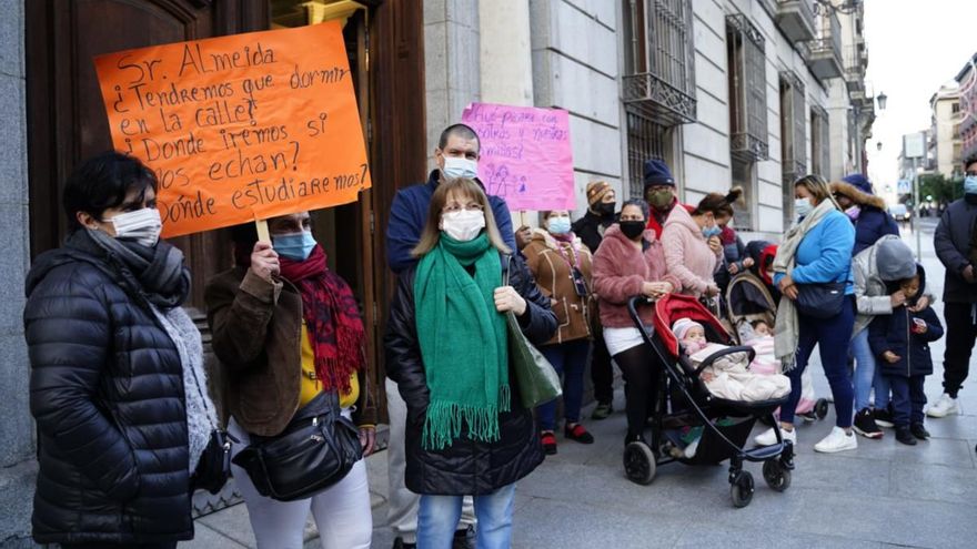Protesta ante la Junta Municipal de Centro