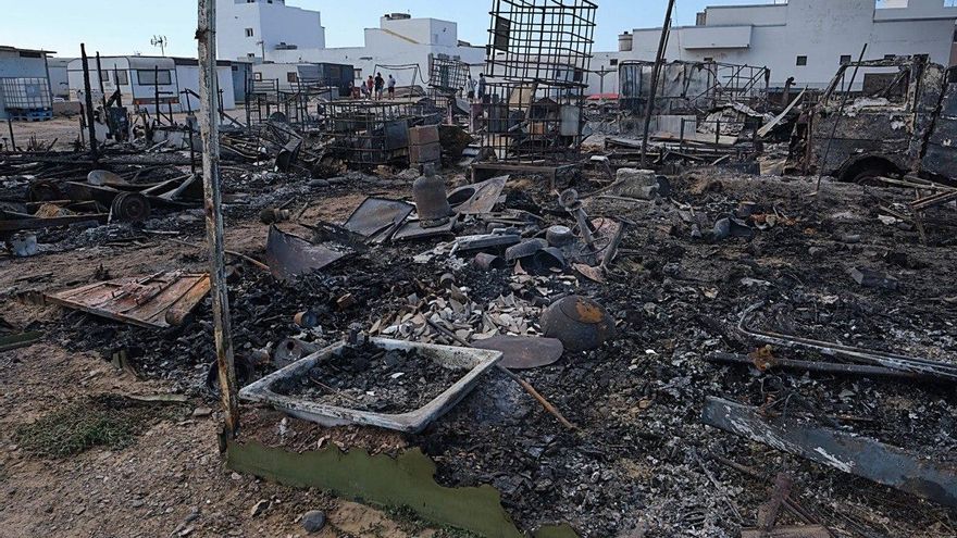 Caravanas reducidas a cenizas en Pájara