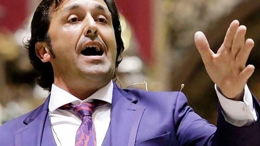 Albañiles, buzoneo, venta de zumos y recogida de aceitunas: así se han reciclado los flamencos durante la pandemia