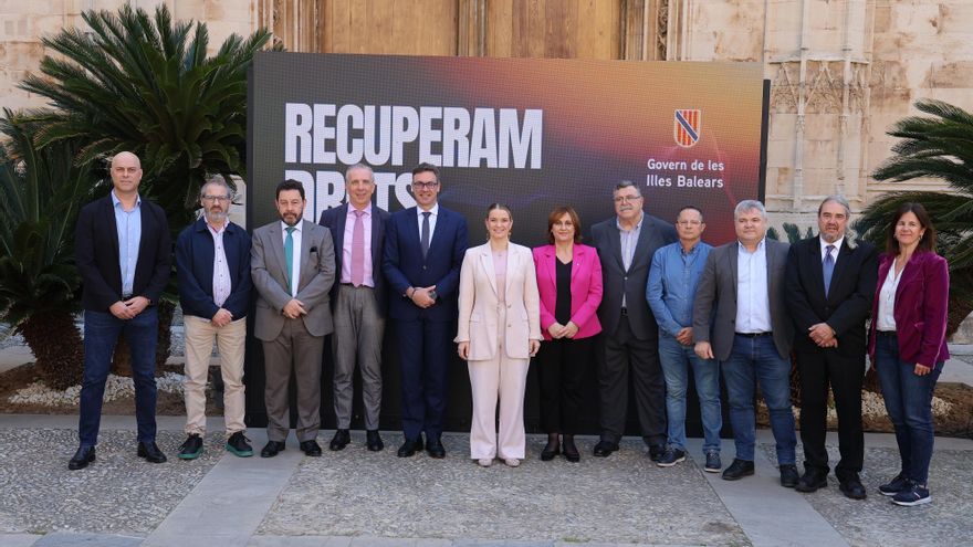 Govern i sindicats rubriquen l'acord per incrementar el plus d'insularitat dels funcionaris autonòmics