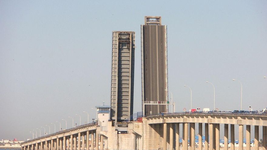 El Gobierno da el primer paso para que el puente Carranza pase a llamarse Rafael Alberti