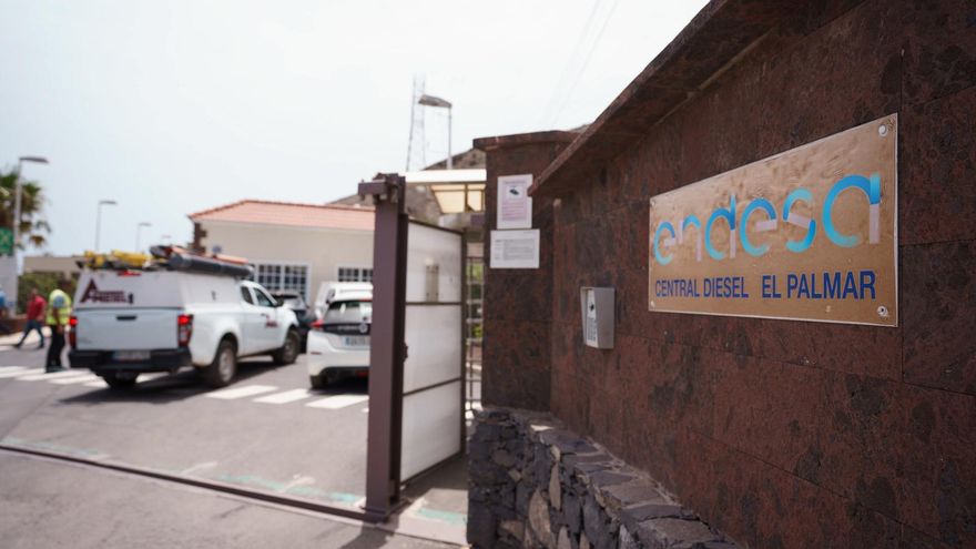 El Gobierno de Canarias activa una alerta por el apagón en La Gomera