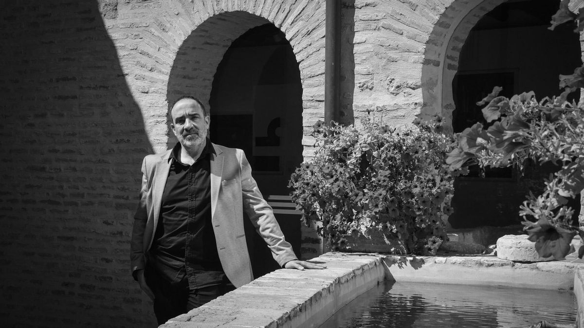 Entrevista N&B a Javier Rosón, delegado de Casa Árabe en Córdoba
