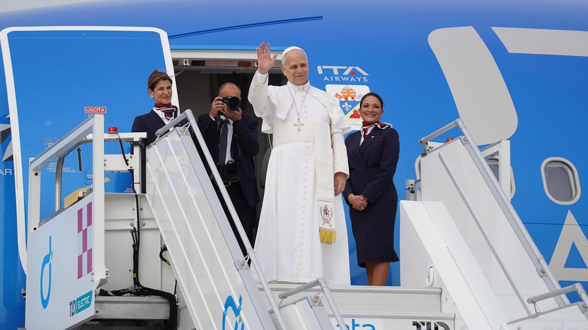 Posible suspensión de clases y teletrabajo durante la visita del papa a Canarias