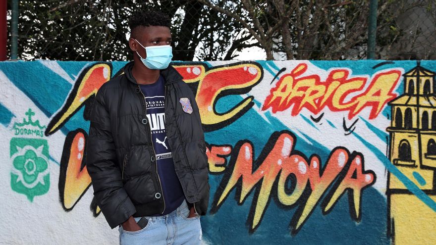 Imagen de archivo de Roy*, el niño que llegó con 14 años a Gran Canaria escondido en un petrolero