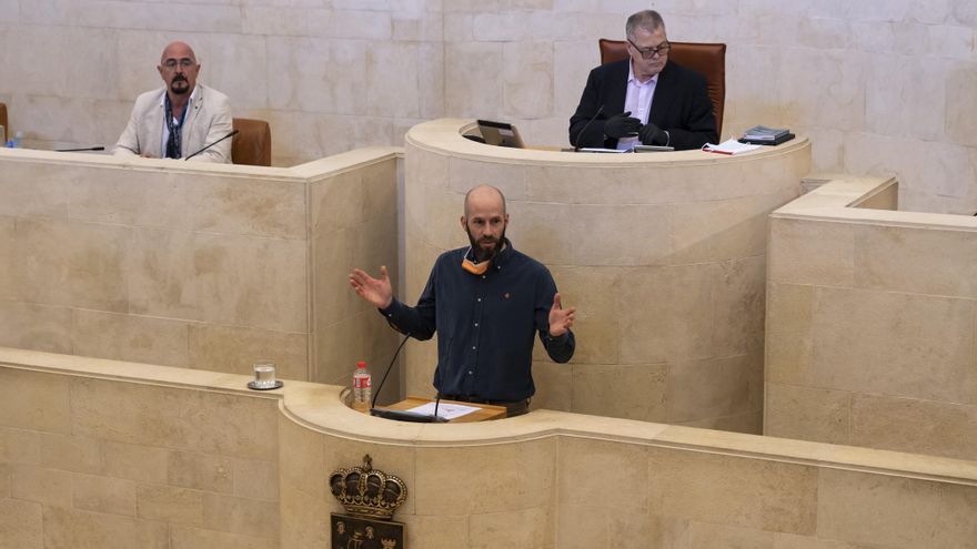 Reinhard Wallmann releva a Paloma Navas al frente de Salud Pública de Cantabria