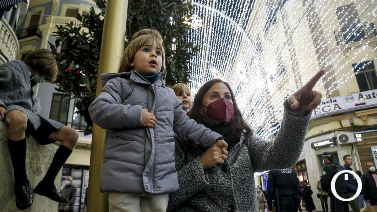 El encendido del alumbrado navideño 2021 en Córdoba, en imágenes