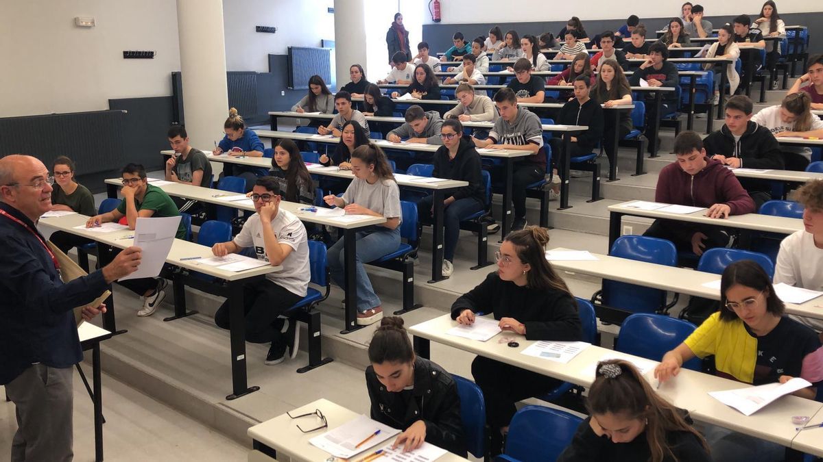 Gizem savage erome she is an appealing, youthful who likes