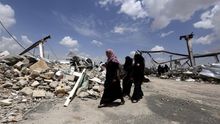 Las ONG, tras la autorización del envío de las bombas a Arabia Saudí: "España podría ser cómplice en crímenes de guerra"