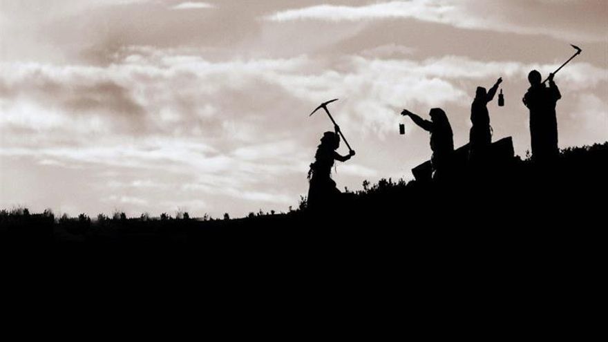 "Lobos sucios", la película que remueve secretos enterrados por el franquismo