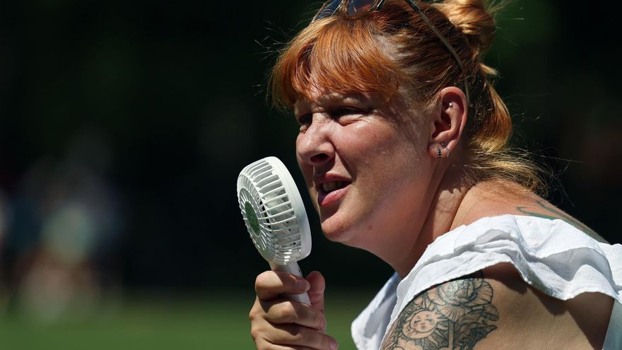 Cerrado por calor extremo: Inglaterra también se cuece en una ola récord para la que no está preparada