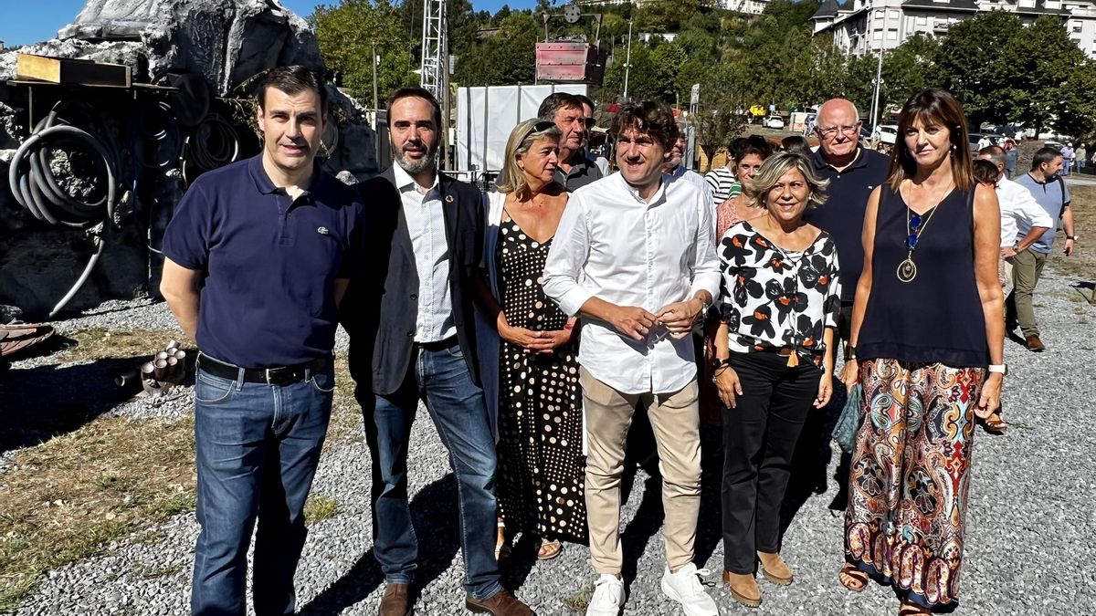 Eneko Andueza, Javier Hurtado e Idoia Mendia, entre otros, en la 'Burdin Jaia'