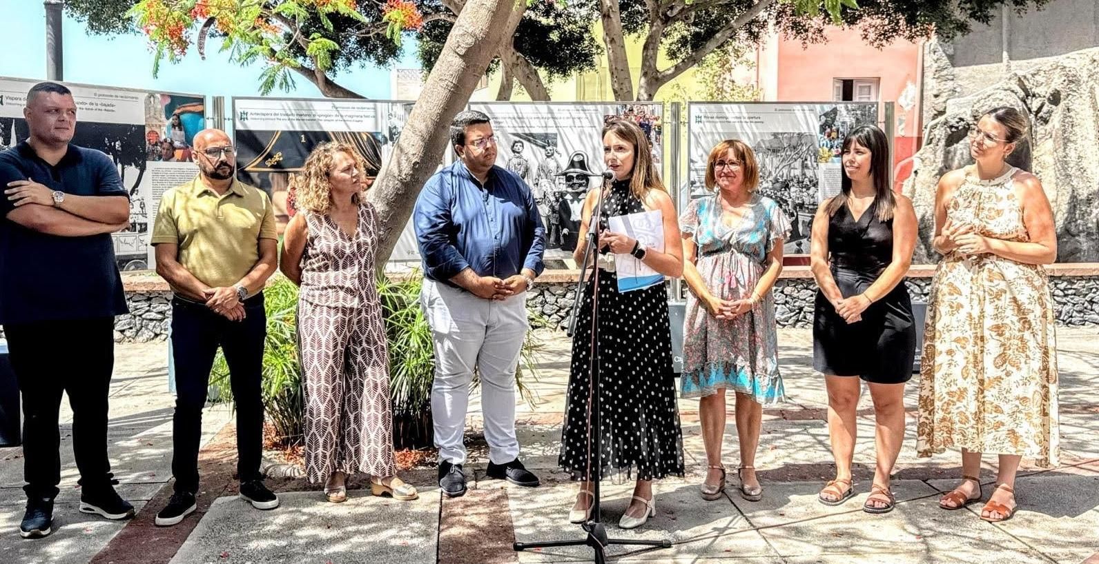 La esencia de La Bajada llega hasta La Gomera con la exposición itinerante del Organismo Autónomo Local.