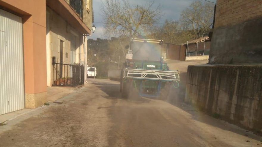 Los vecinos de Villaverde realizan una colecta para ayudar a un vecino