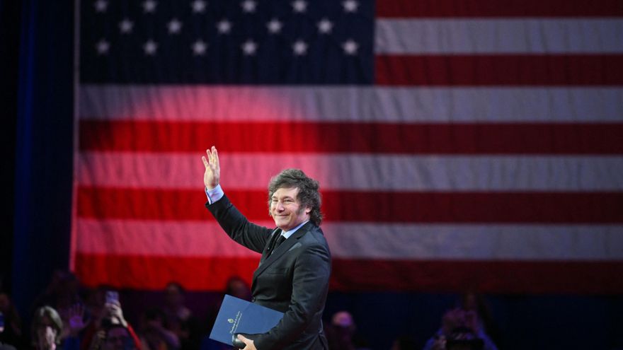 Puentes y promesas: Milei llegó a Florida, a la espera de su anhelado encuentro con Trump