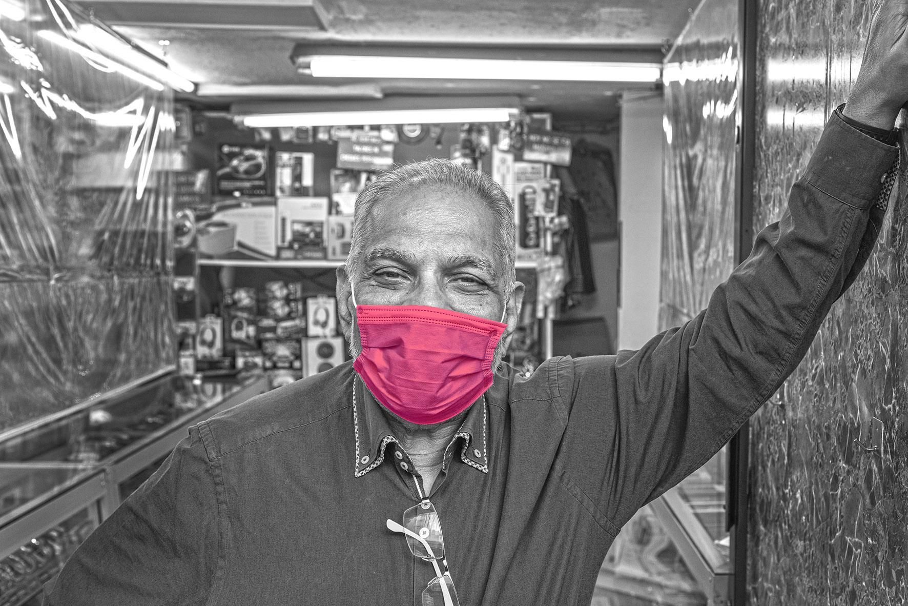 Manu Khatwani, comerciante