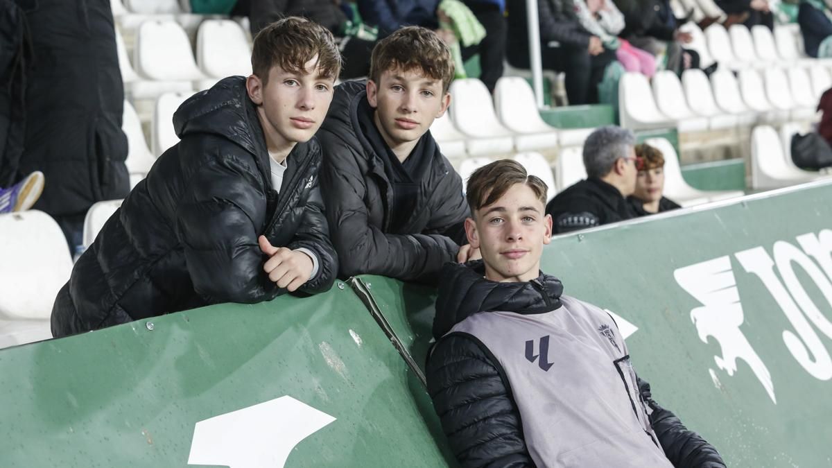 Grada Blanquiverde del Córdoba CF - Burgos CF