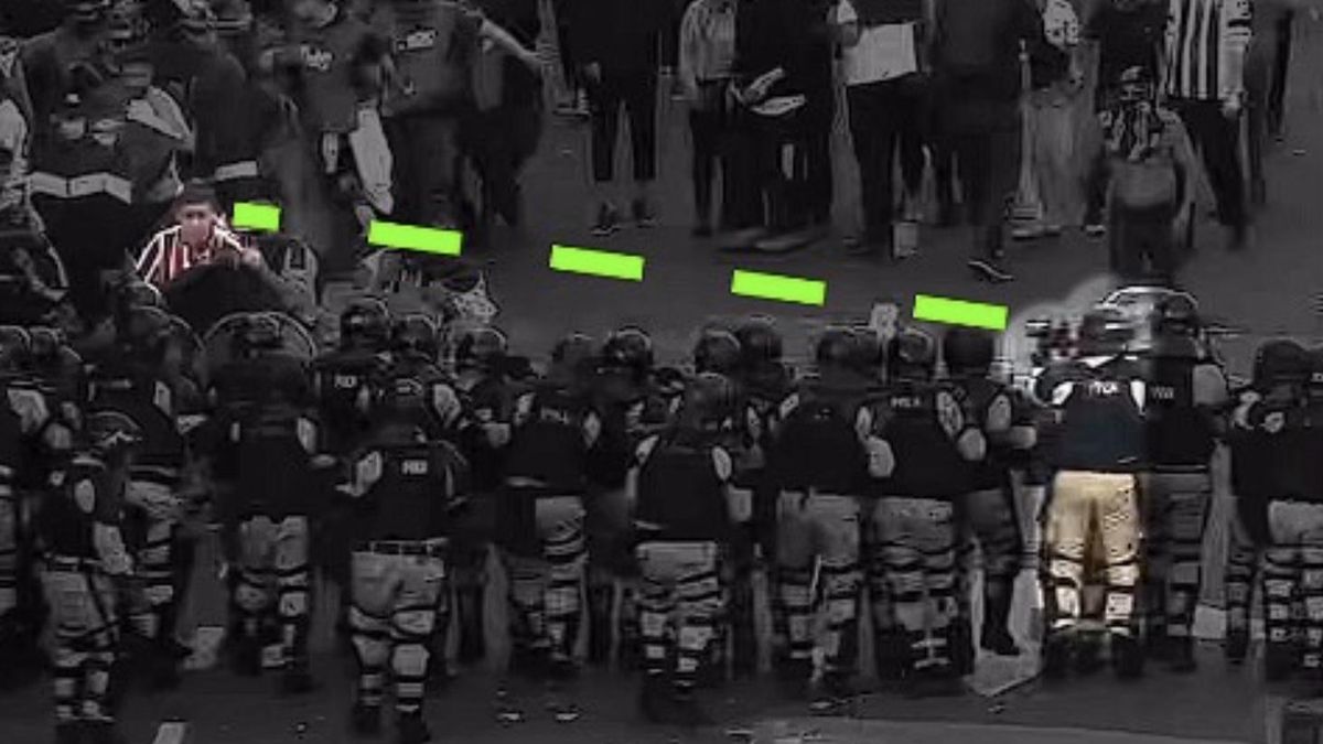 Identifican al prefecto que disparó en el ojo a Jonathan Navarro en la represión del 12 de marzo