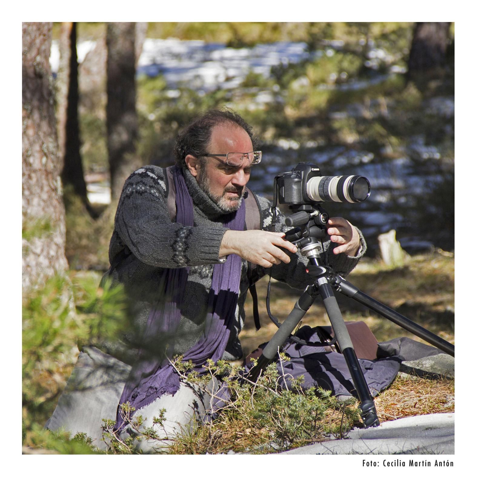 Chema Castelló trabajando